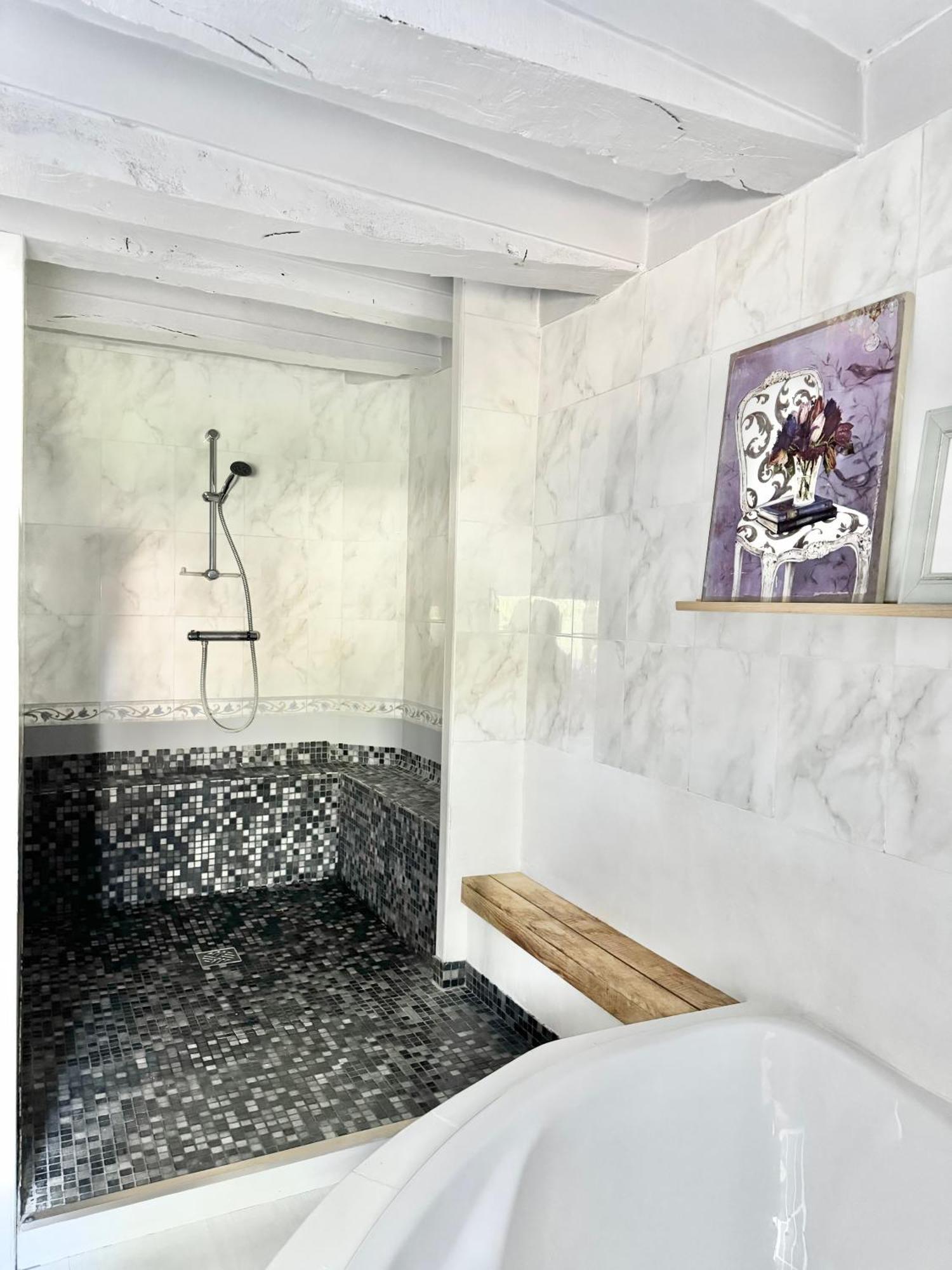 Manoir Medieval Art Deco - Logis Des 3 Artistes Sevremont Экстерьер фото